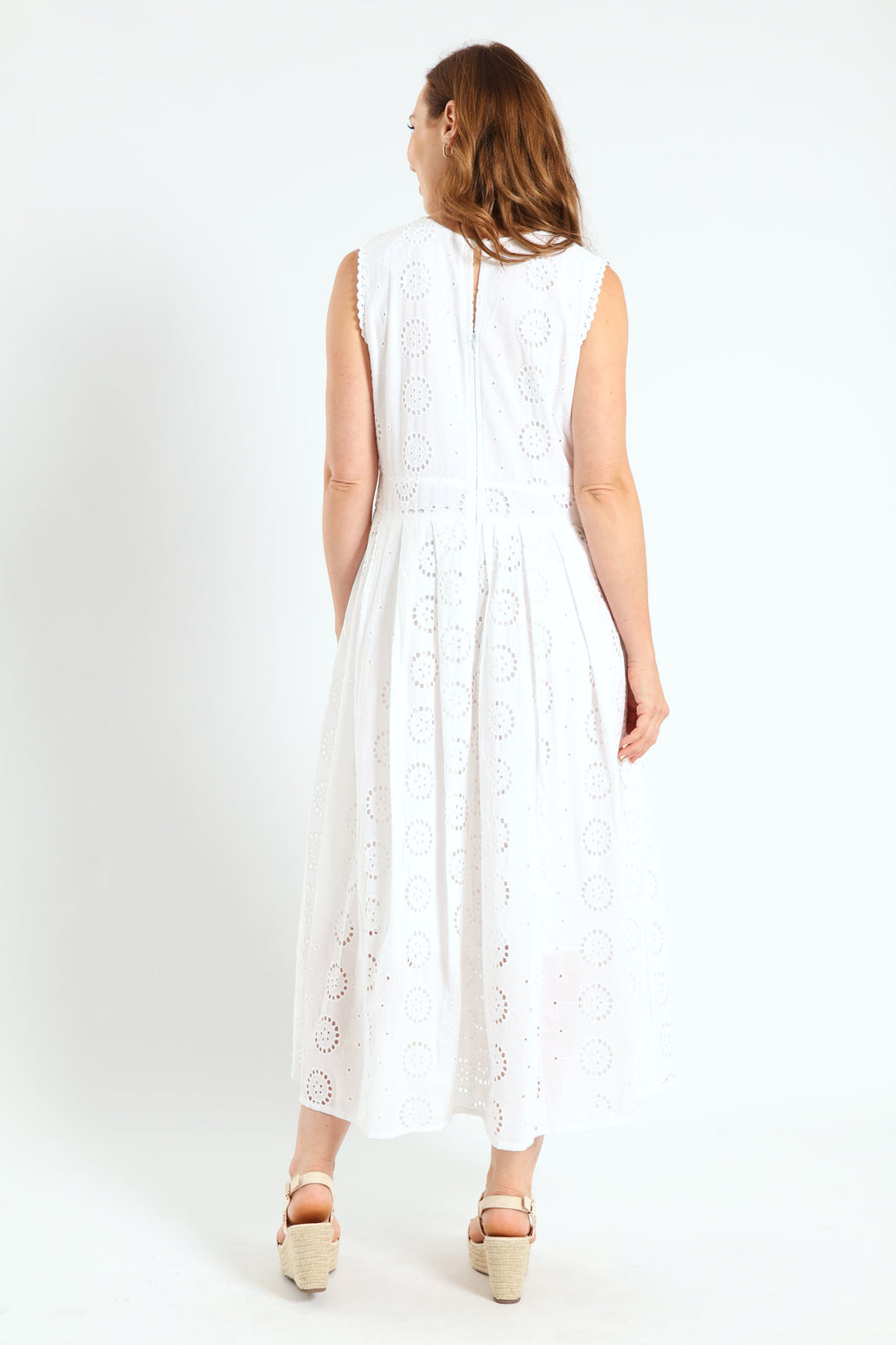 Scalloped Fit & Flare Anglaise Midi Dress - White