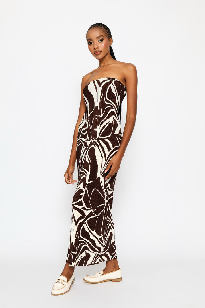 Strapless Plisse Bodycon Maxi Dress - Brown