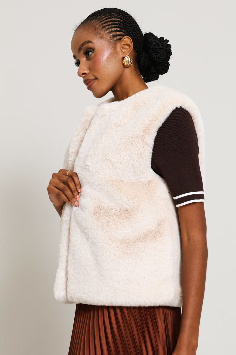 Sleeveless Faux Fur Coat - Cream