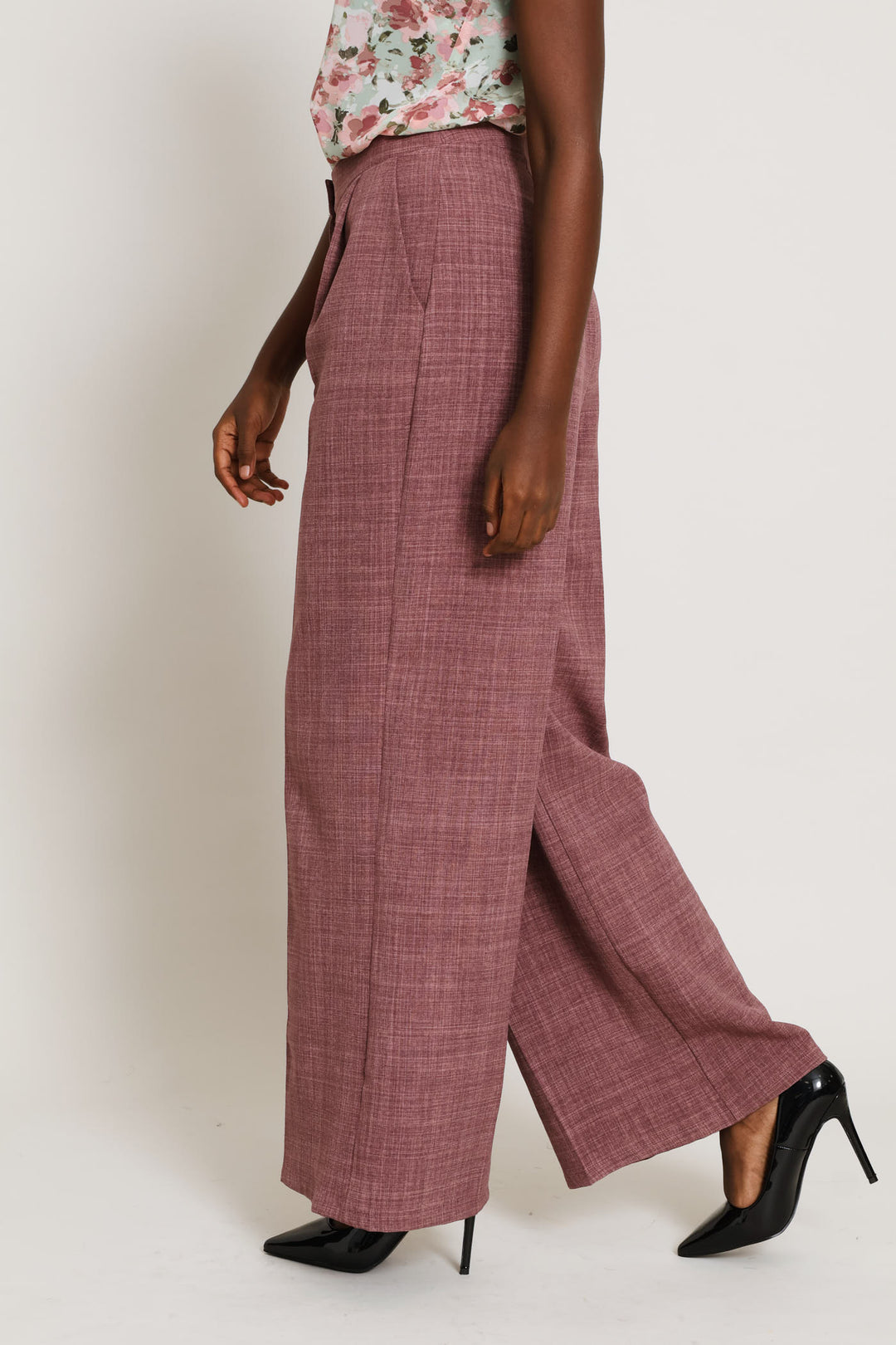 Fancy Button Linen Blend Straight Leg Pant - Mauve