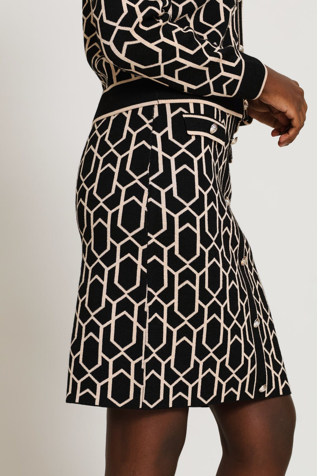 Geo Skirt - Black