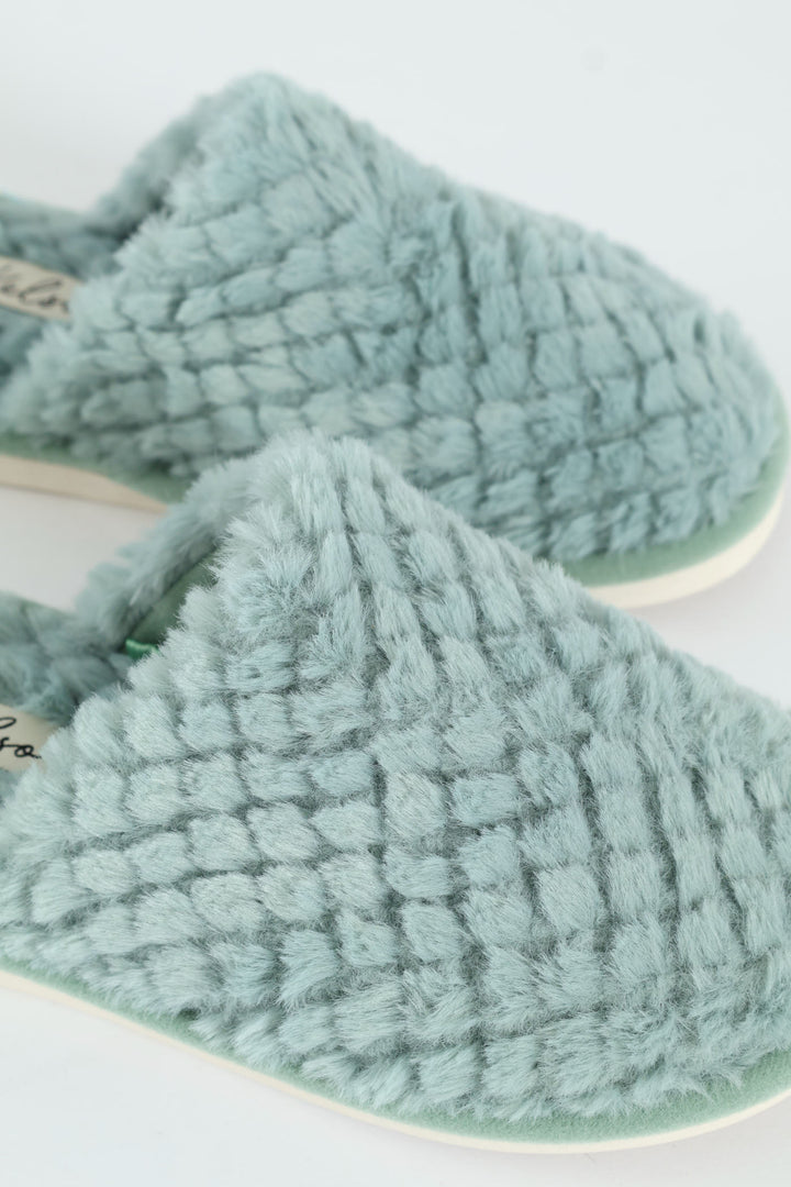 Waffle Fur Closed Toe Slipper - Sage