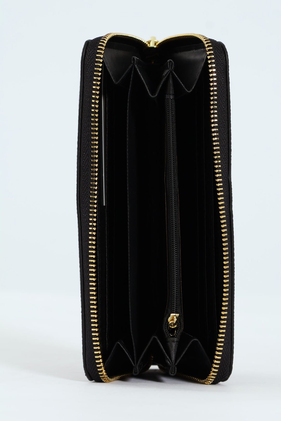 Carrie Pebble Raised Logo Ziparound Purse - Black