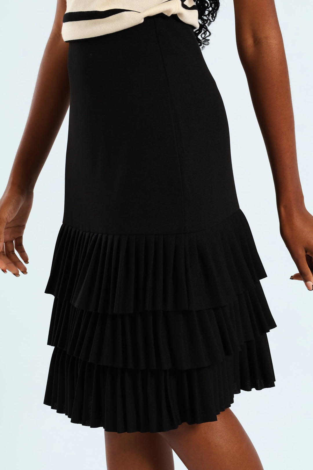 Pleated Hem Pencil Skirt - Black