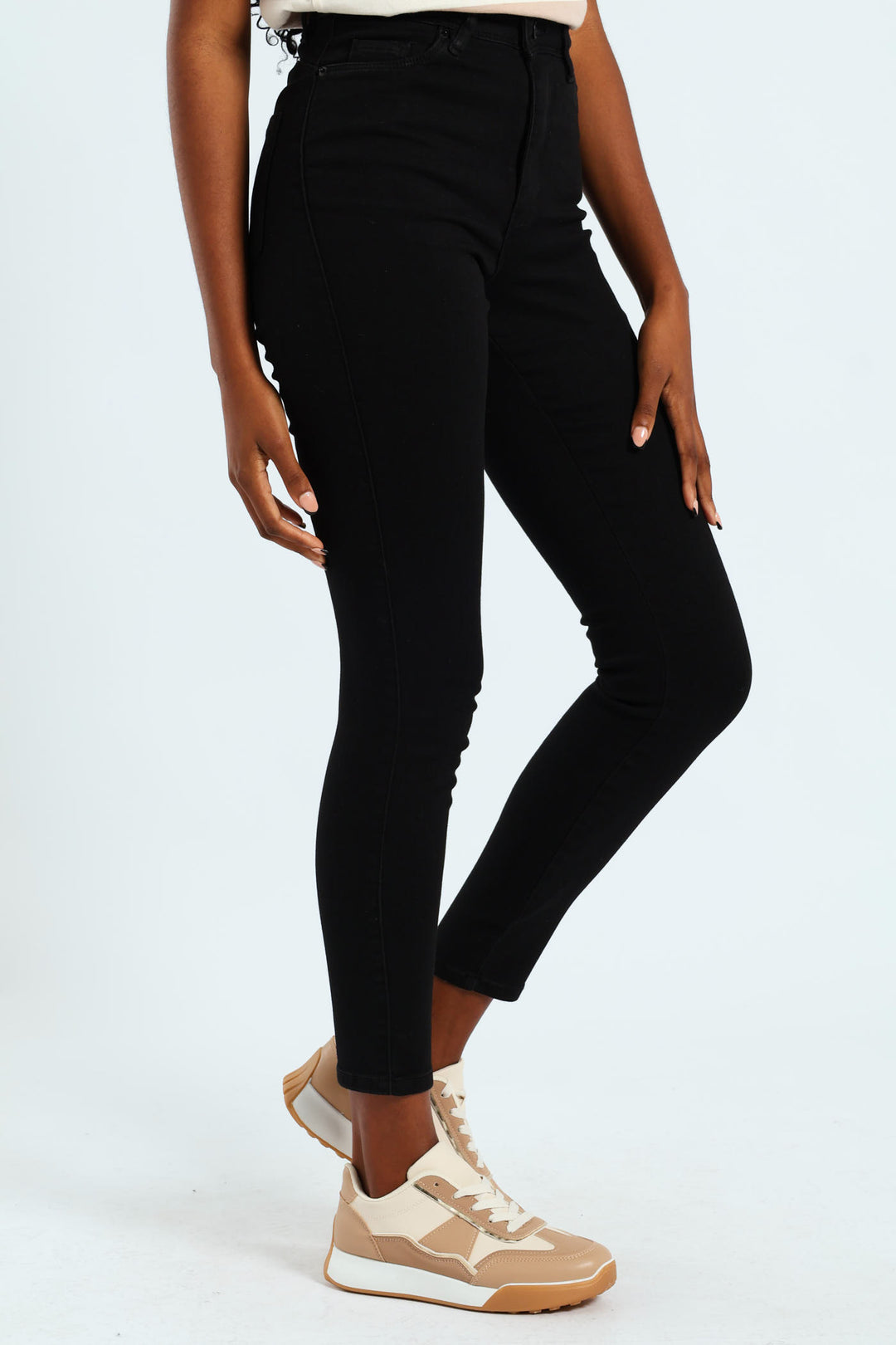 Push Up Hiwaist Skinny Jean - Black