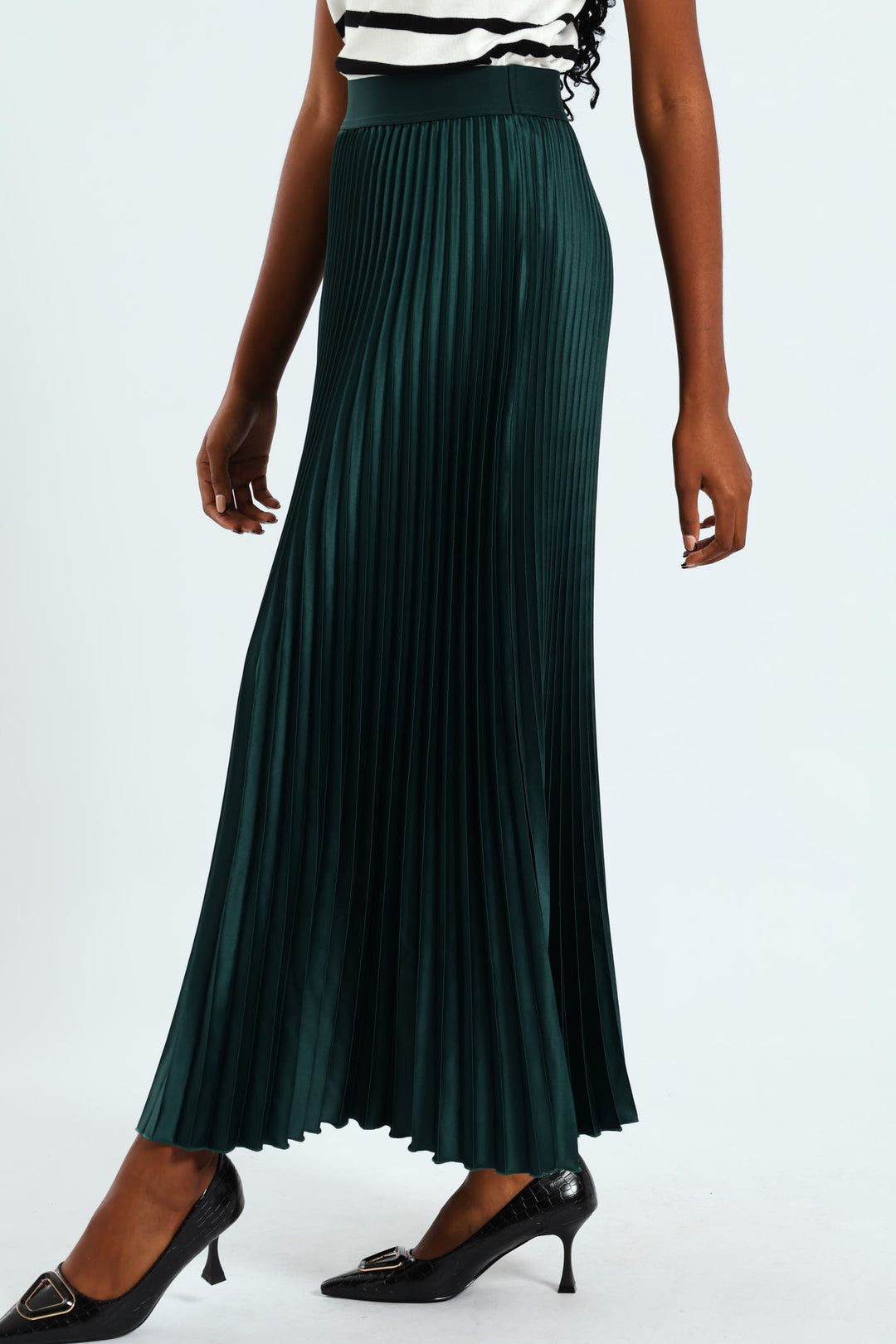 Pleated Satin Maxi Skirt - Emerald