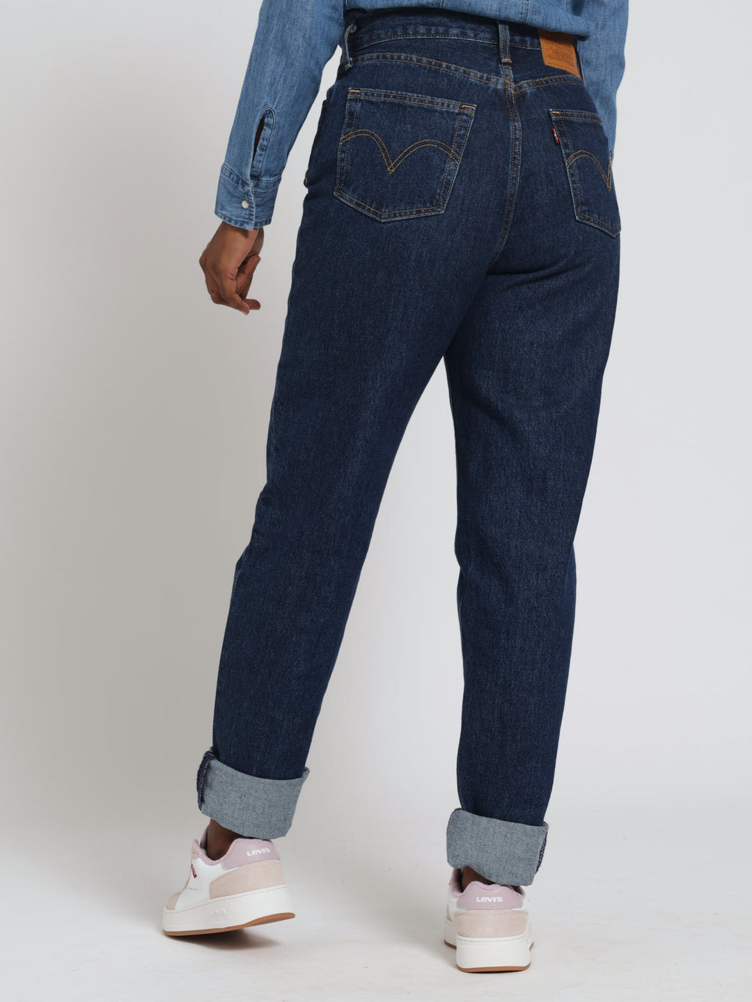 80'S Mom Jean Za Running Errands - Medium Wash
