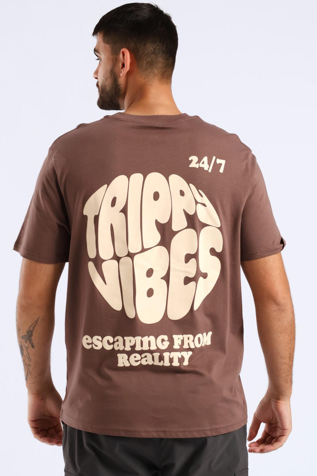 Trippy Vibes Print Tee - Brown