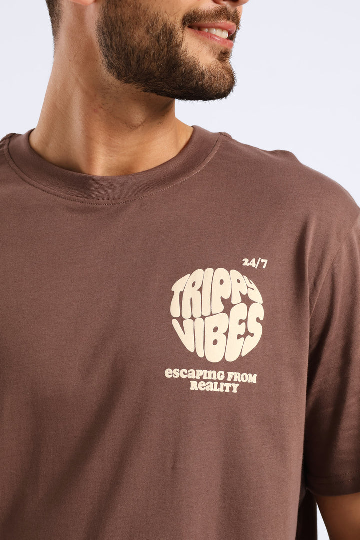 Trippy Vibes Print Tee - Brown