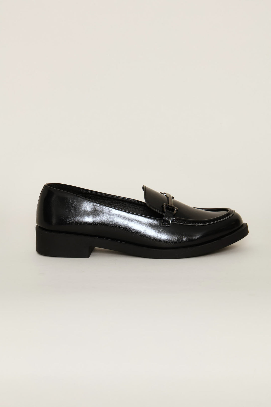 Shiny Bar Trim Loafer - Black