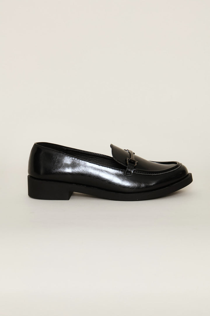 Shiny Bar Trim Loafer - Black