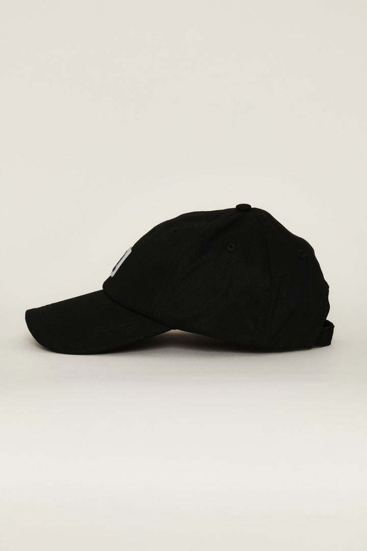 6 Panel Badge Peak - Black