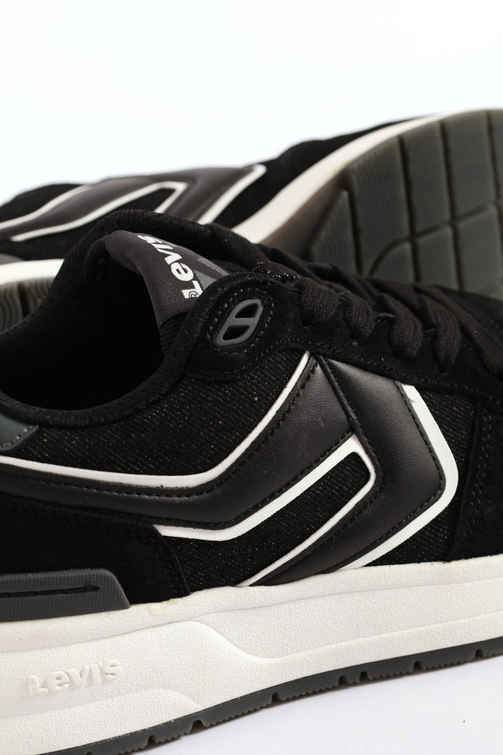Charge Retro Trainer - Black