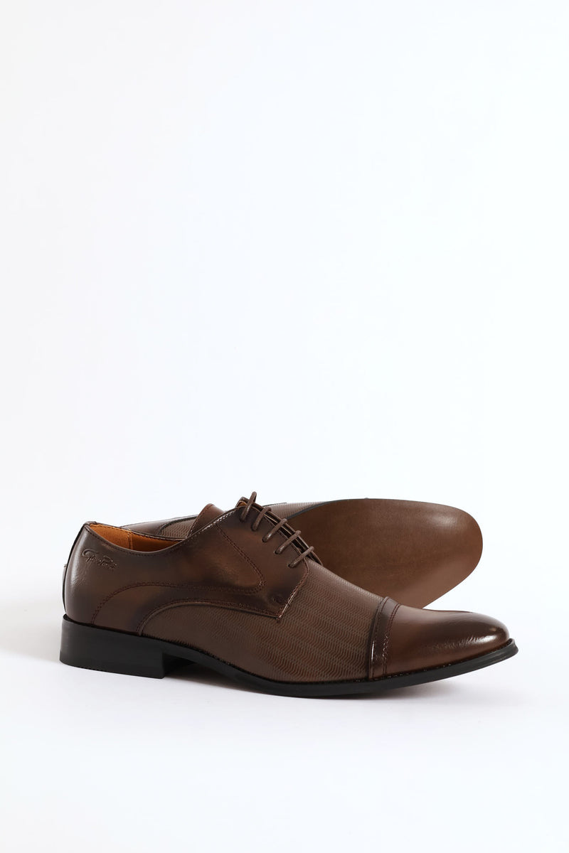 Laser Detail Toe Cap Derby Shoe - Brown