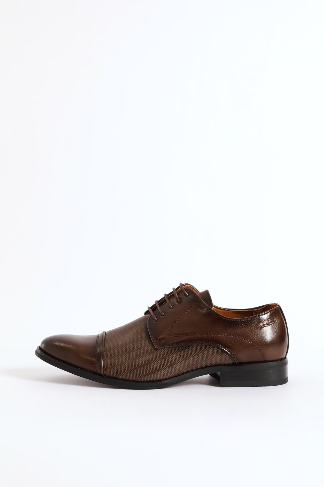 Laser Detail Toe Cap Derby Shoe - Brown