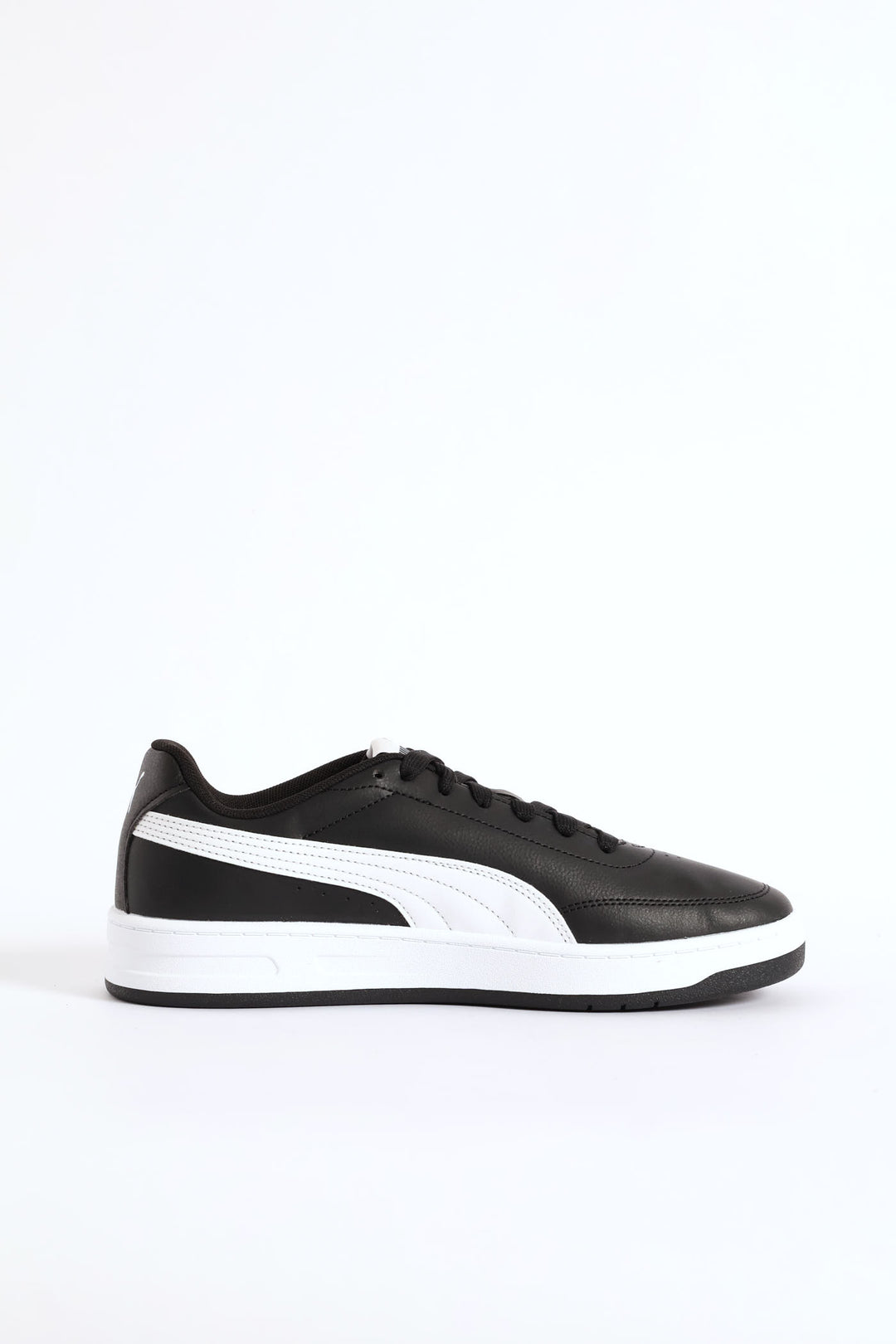 Court Classic Clean Sneaker - Black