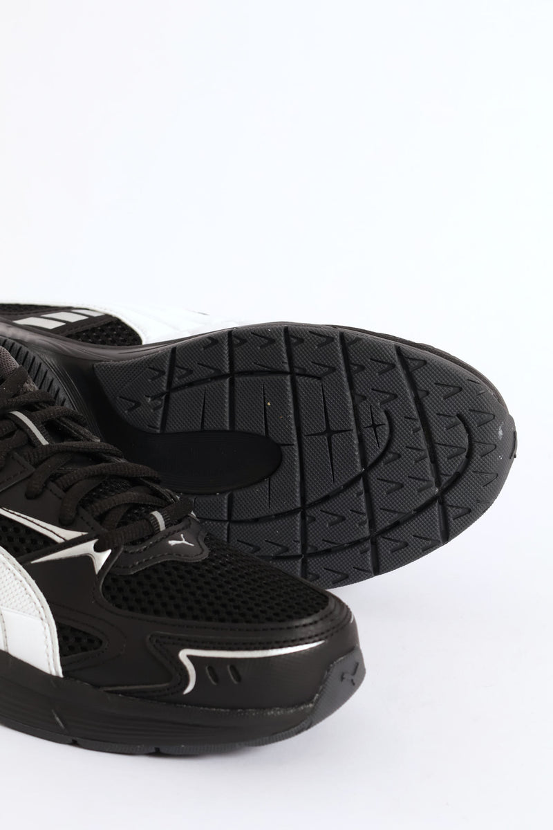 Milenio Tech 2000 Sneaker - Black/White