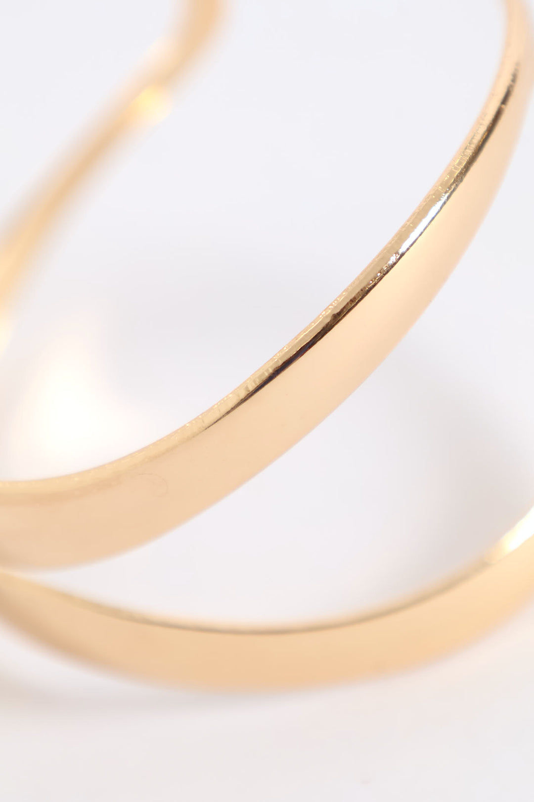 Cutout Curved Cuff Bracelet - Gold