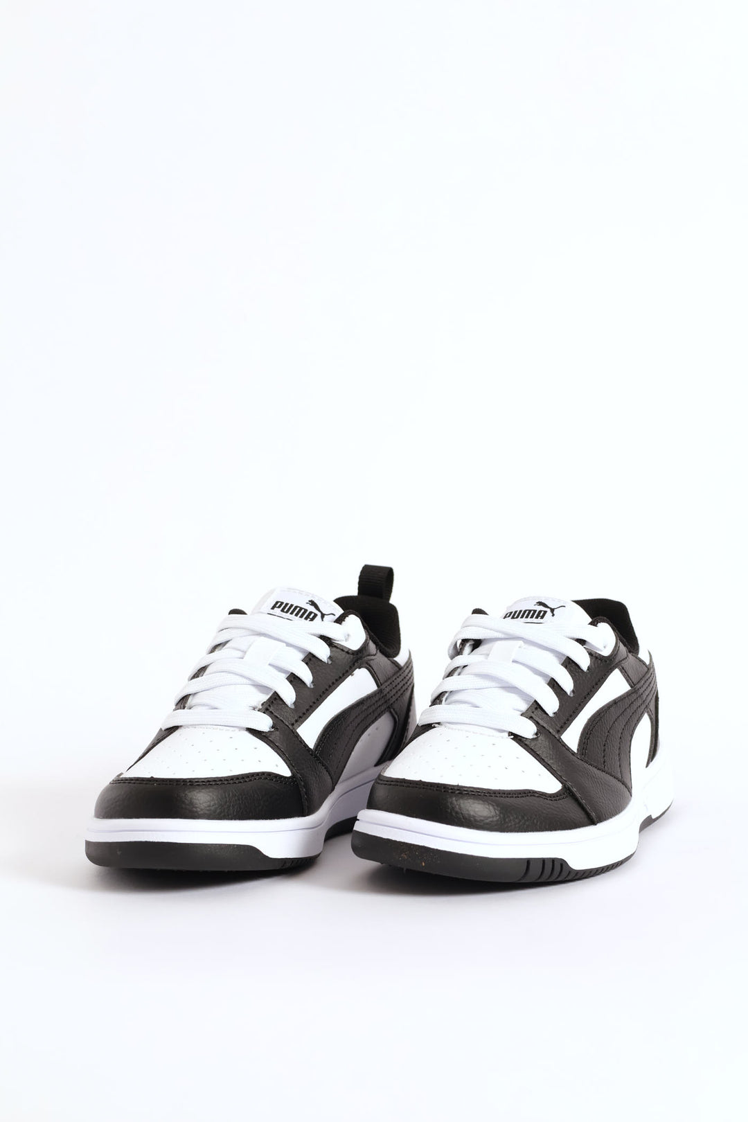 Pre-Boys Rebound V6 Lo Sneaker - Black/White