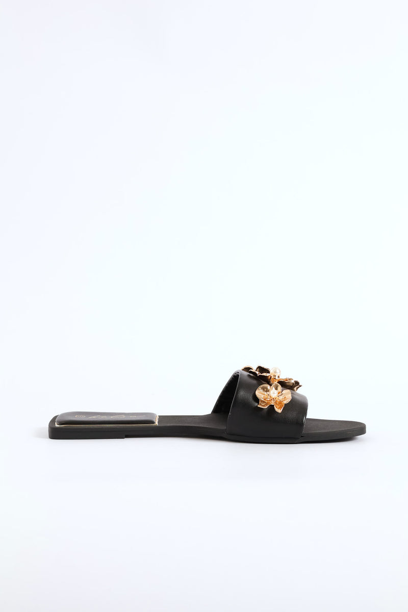 Flower Trim Single Band Sandal - Black