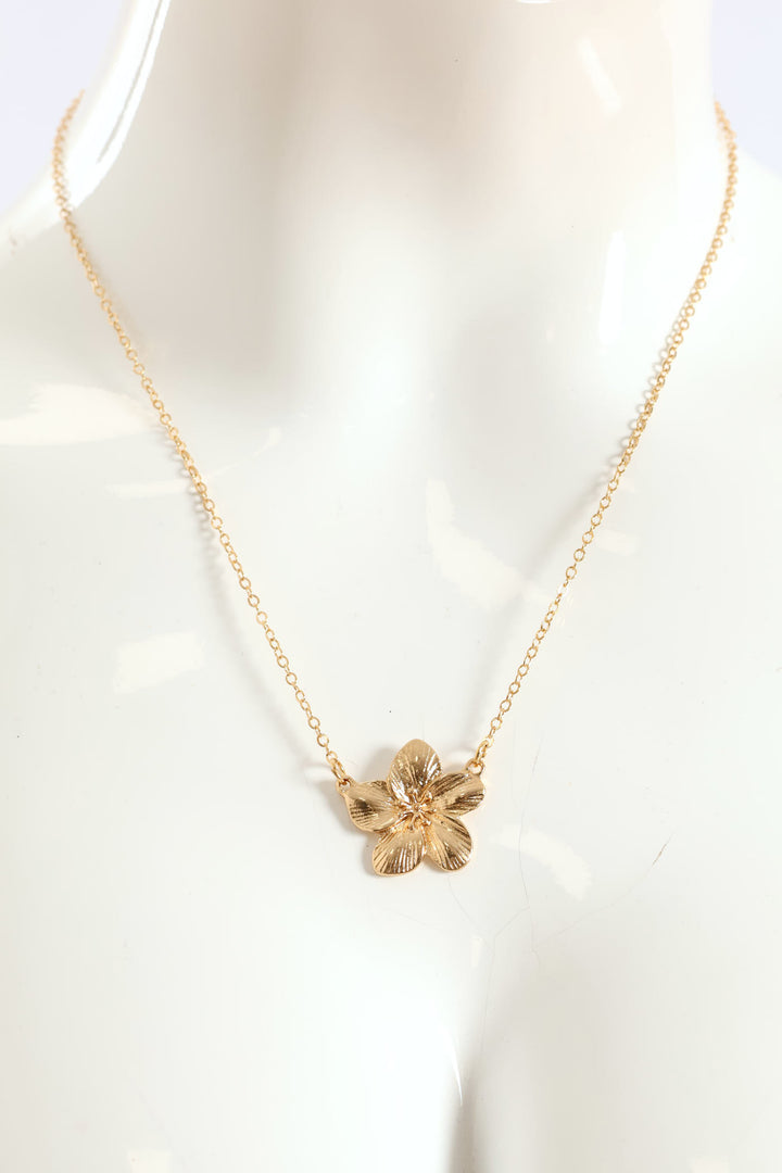 Floral Pendant Necklace - Gold