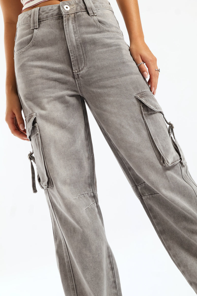 Buckle Cargo Jean - Mid Grey