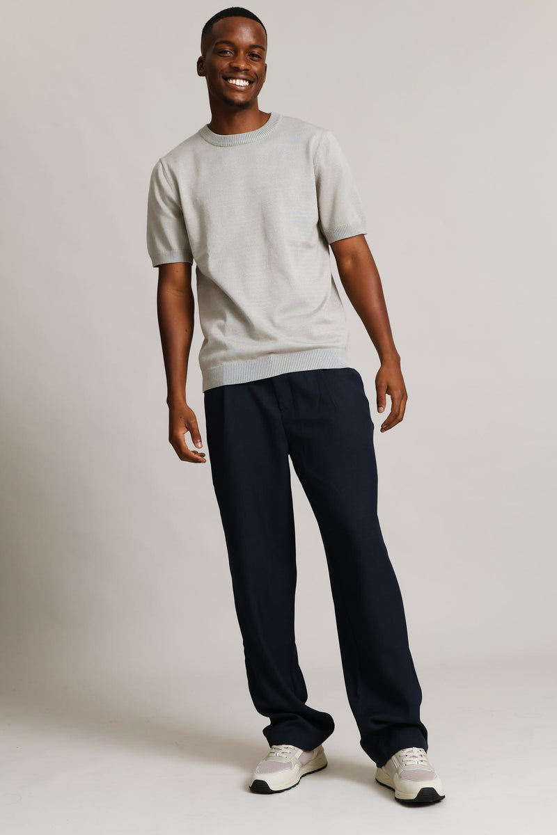 Relaxed Pleated Trouser - Navy