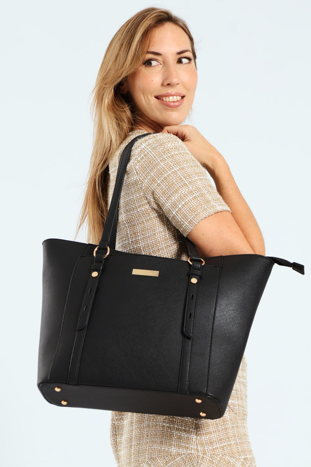 Gold Ring Text Shopper - Black