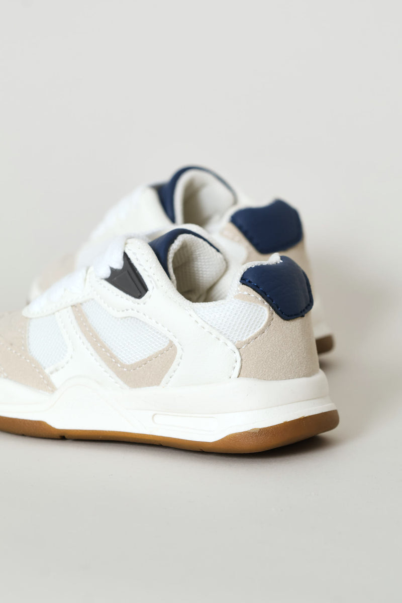Pre-Boys Retro Sneaker - White/Grey