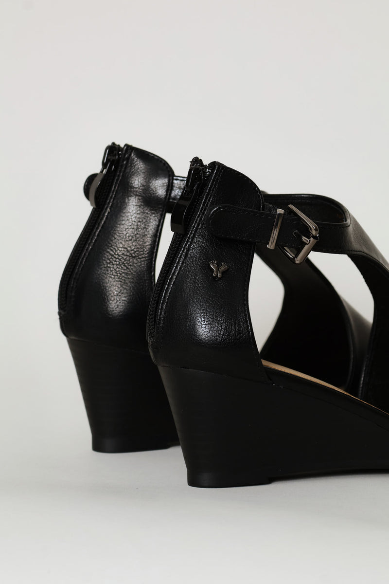 Cut Out Wedge Heel - Black