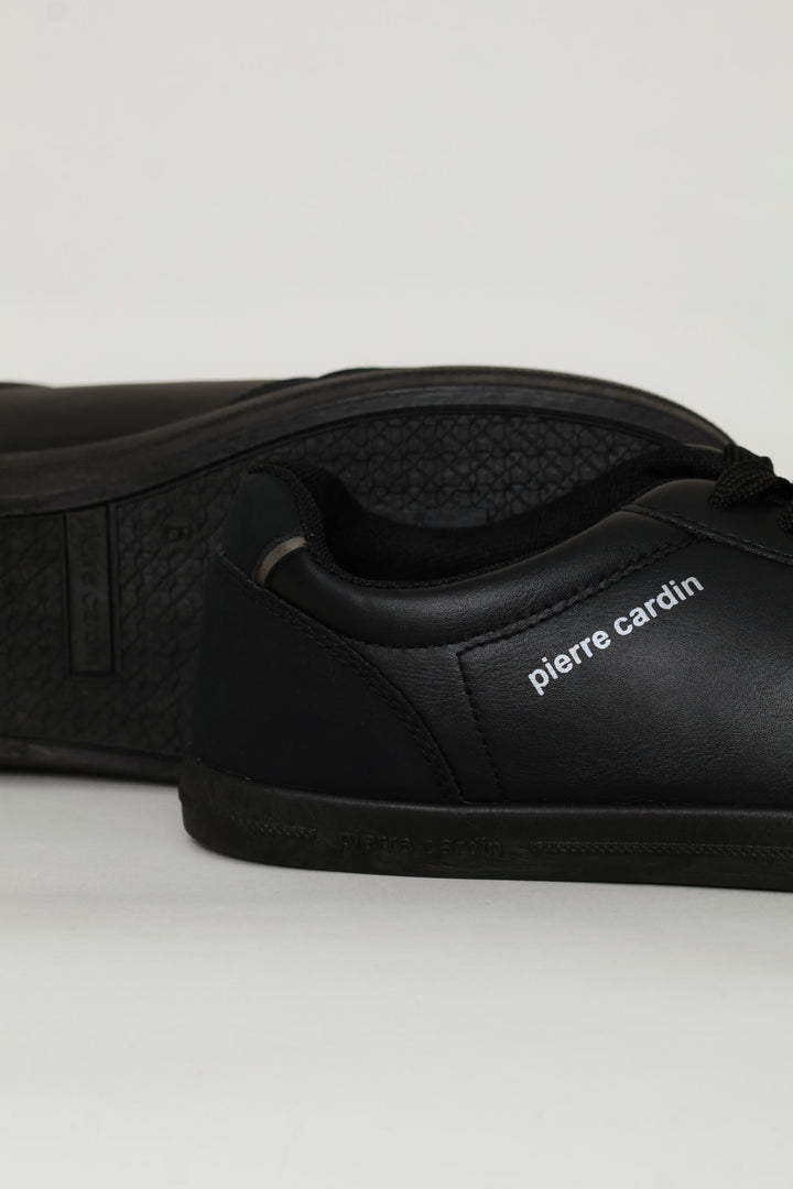 Lace Up Sneaker - Black
