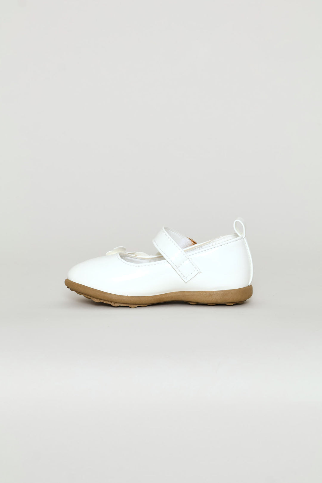 Pre-Girls Butterfly Charm Comfort Pump - White