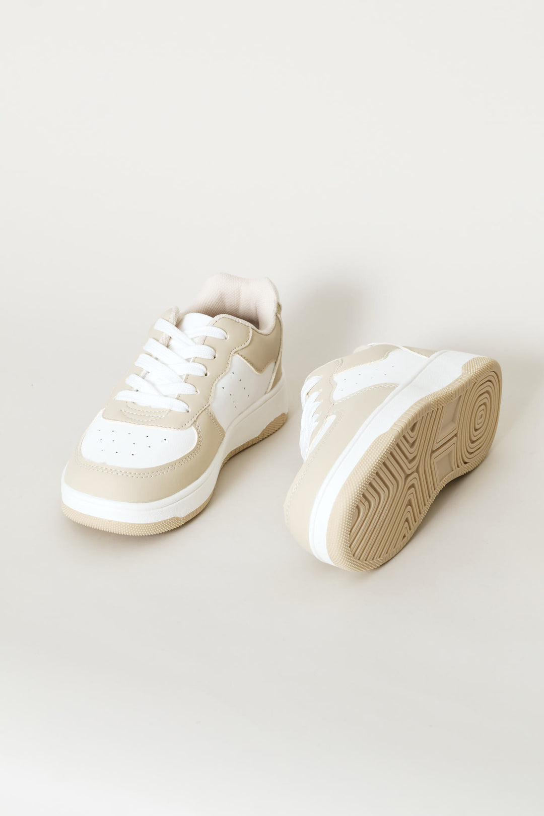 Boys Court Sneaker - Stone
