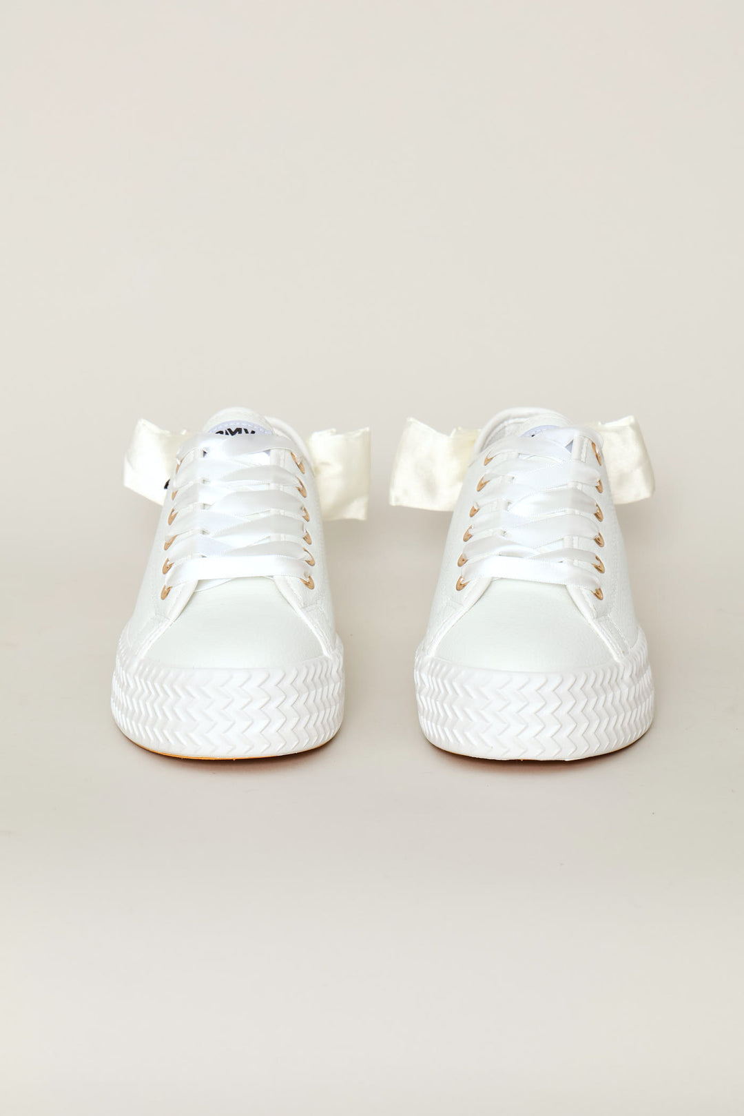 Miah Sneaker - White