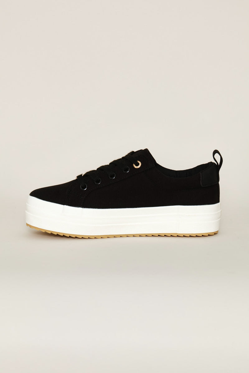 Canvas Sneaker - Black