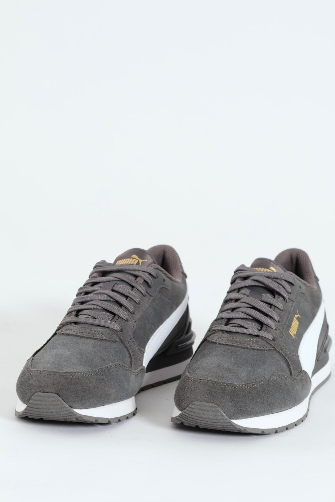 Street Runner V4 Sneaker - Grey