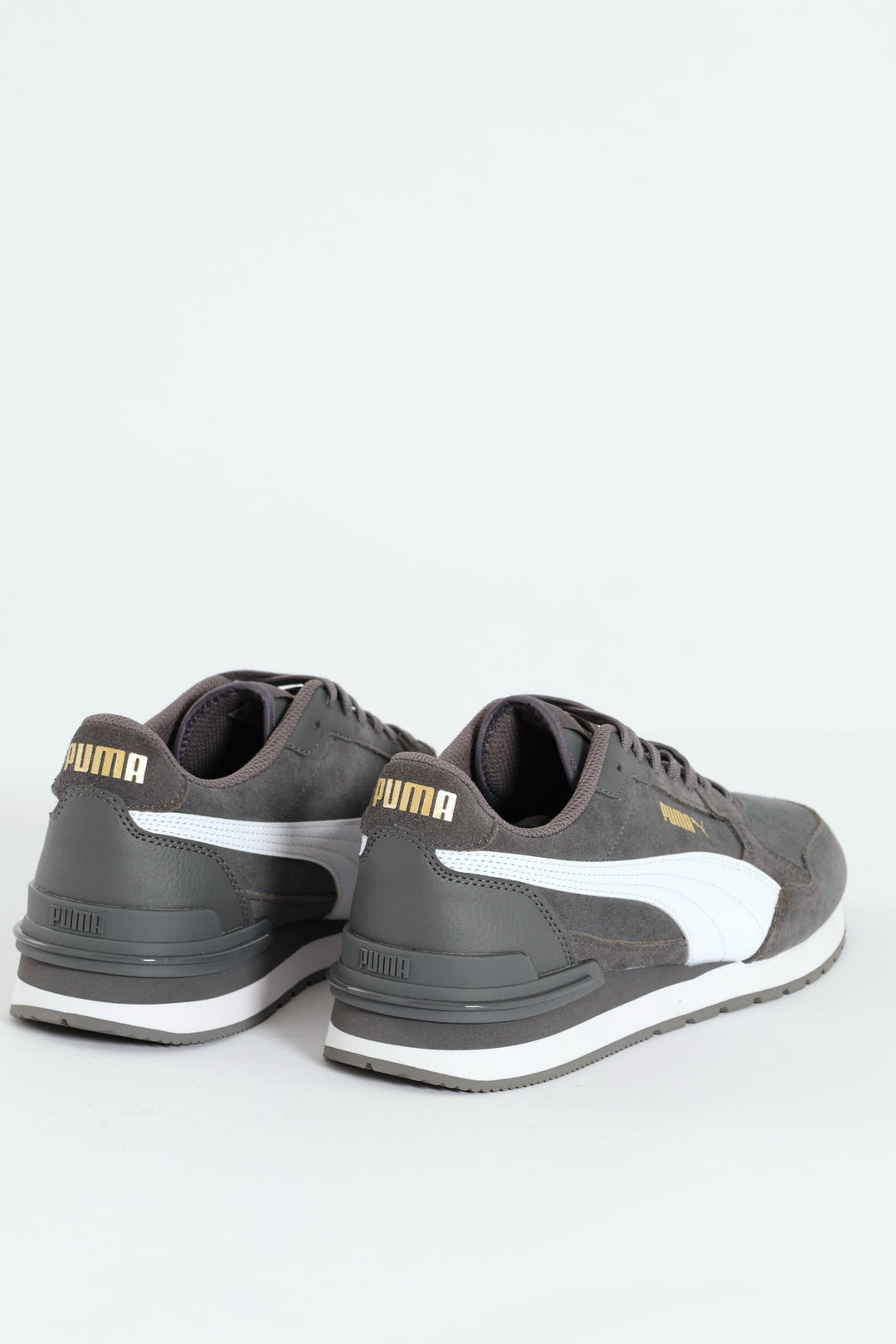 Street Runner V4 Sneaker - Grey