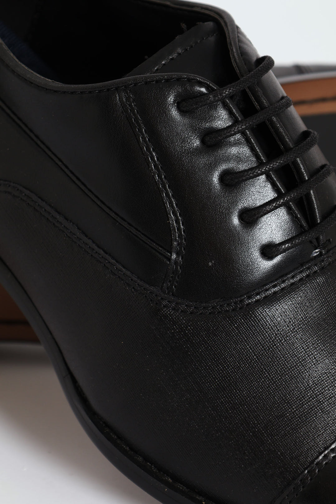 Sebastian Toe Cap Lace Up Derby Shoe - Black