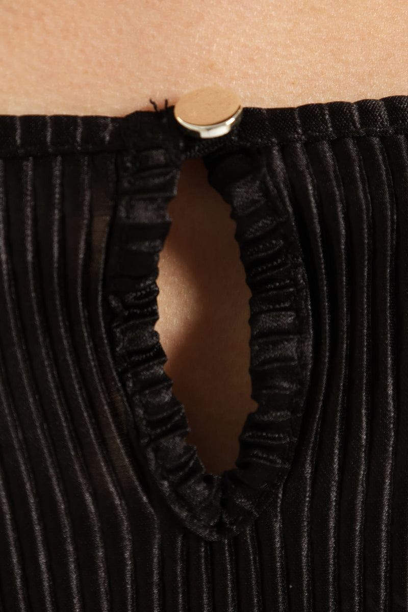 Flutter Sleeve Plisse Combo Dress - Black