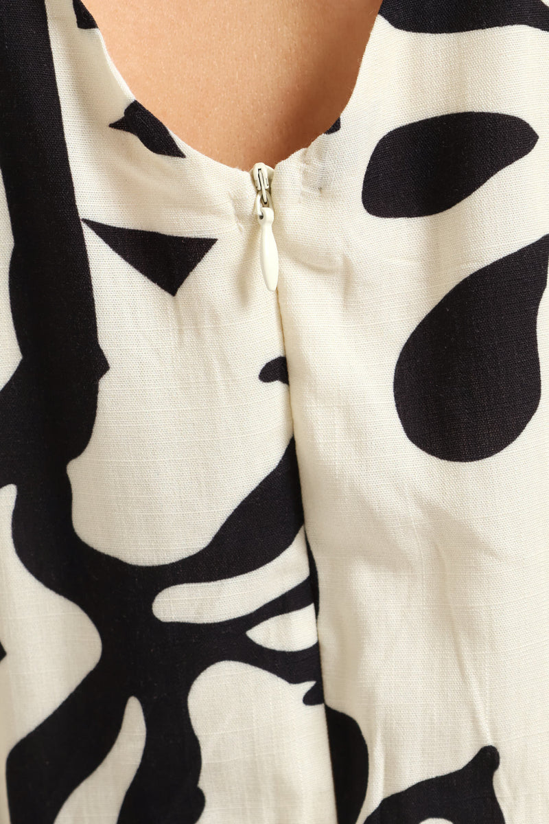 Multi Tier Abstract Print Maxi Dress - Black/White