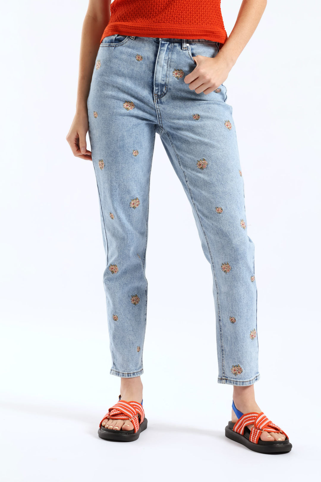 Clustered Floral Embroidered Mom Jean - Salty Light Wash