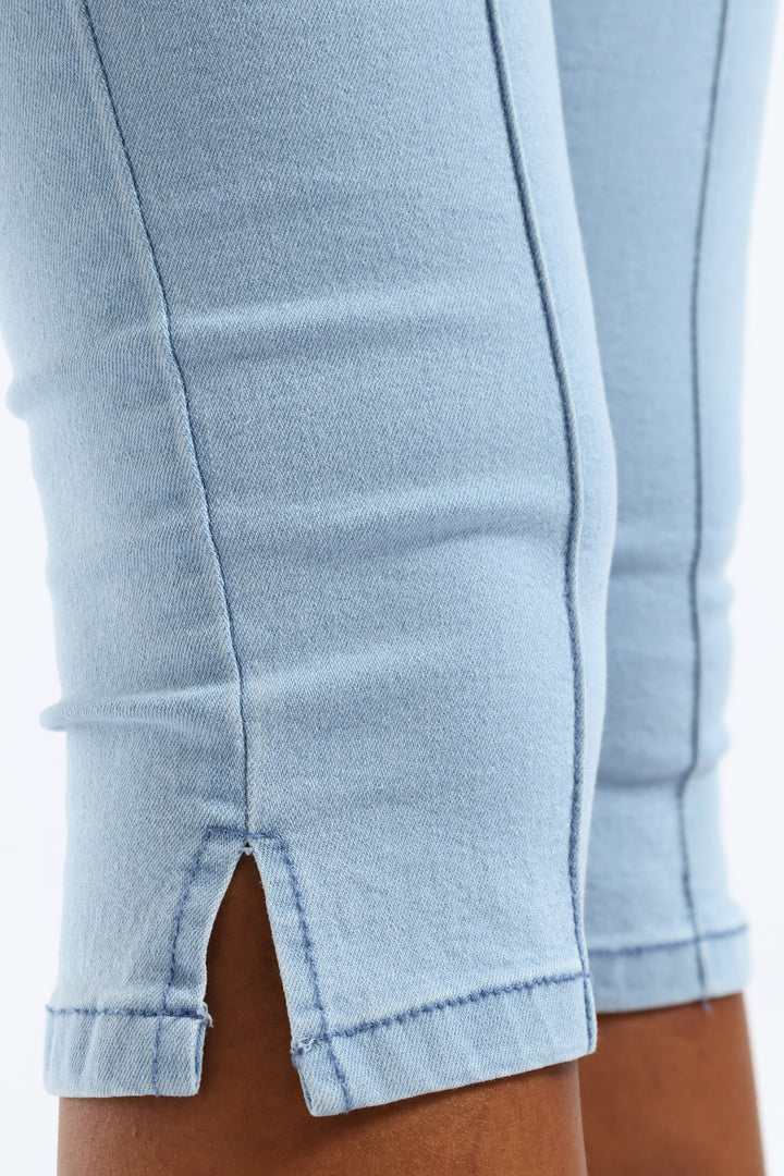 Pinch Seam Denim Capri Shorts - Bleach