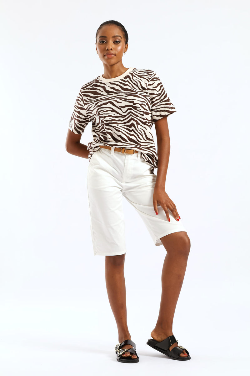Belted Stretch Sateen Bermuda Chino Shorts - White