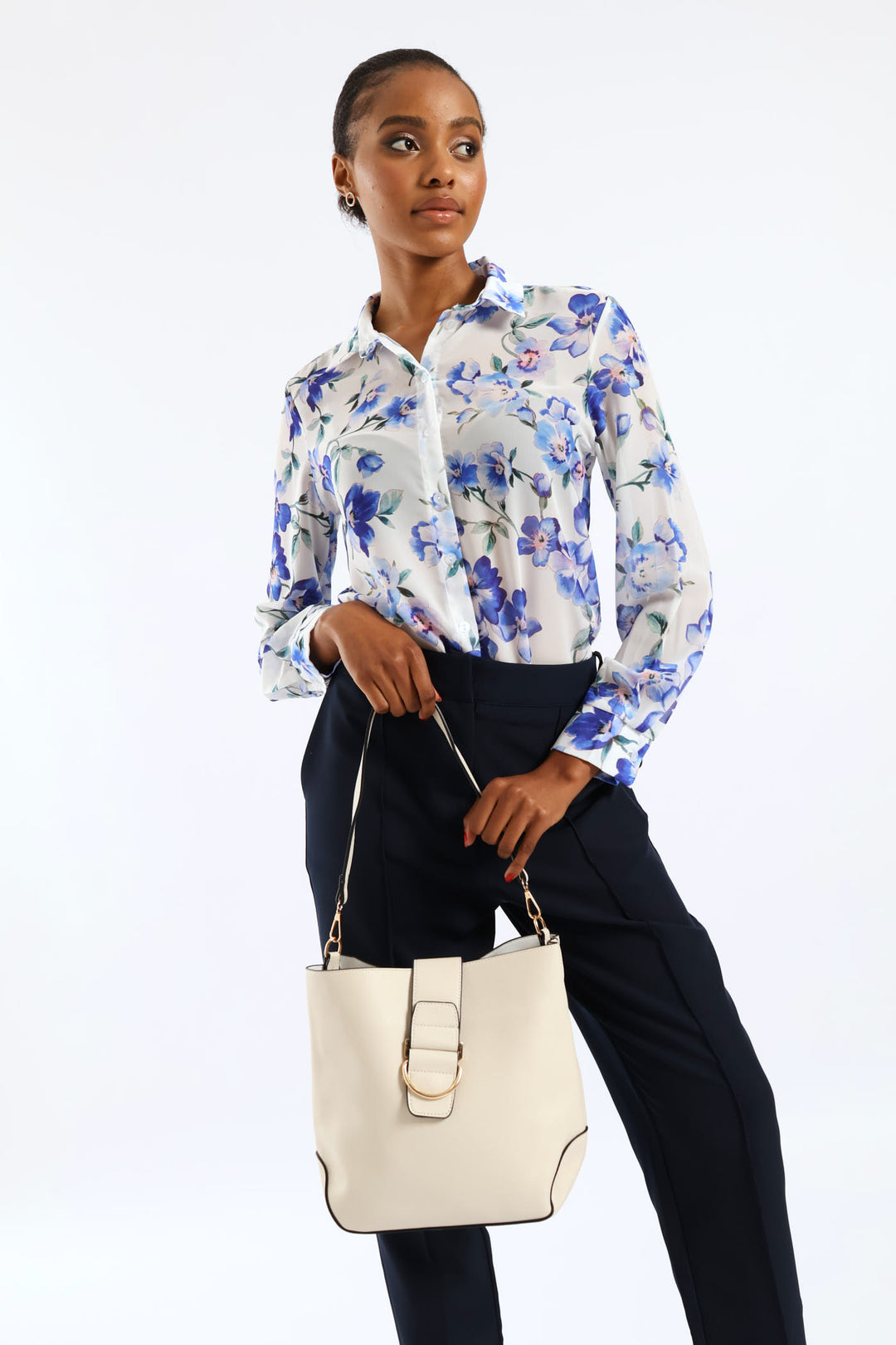 Front Flap Gold Trim Bucket Bag - Cream