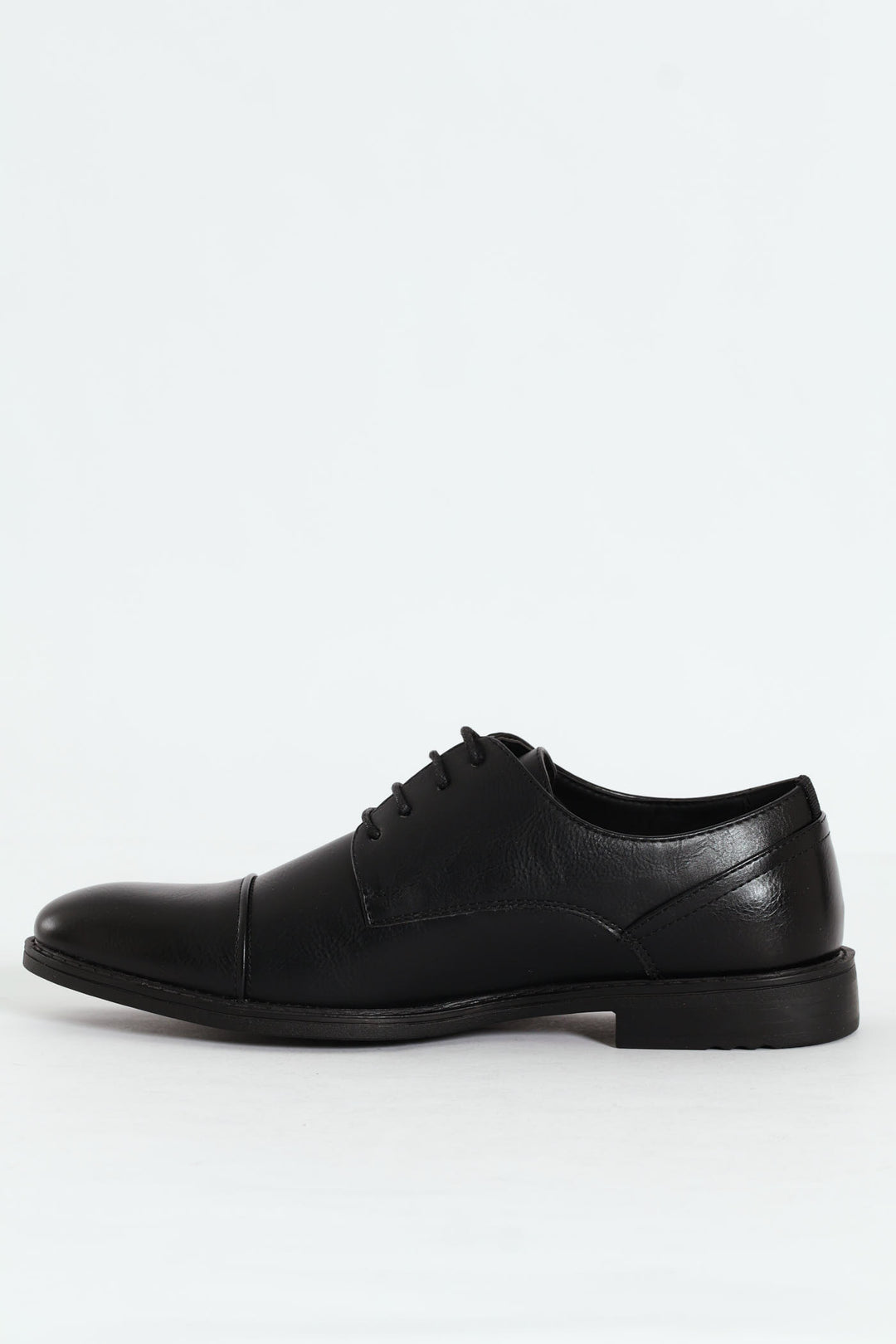 Formal Derby Shoe With Toe Cap - Black
