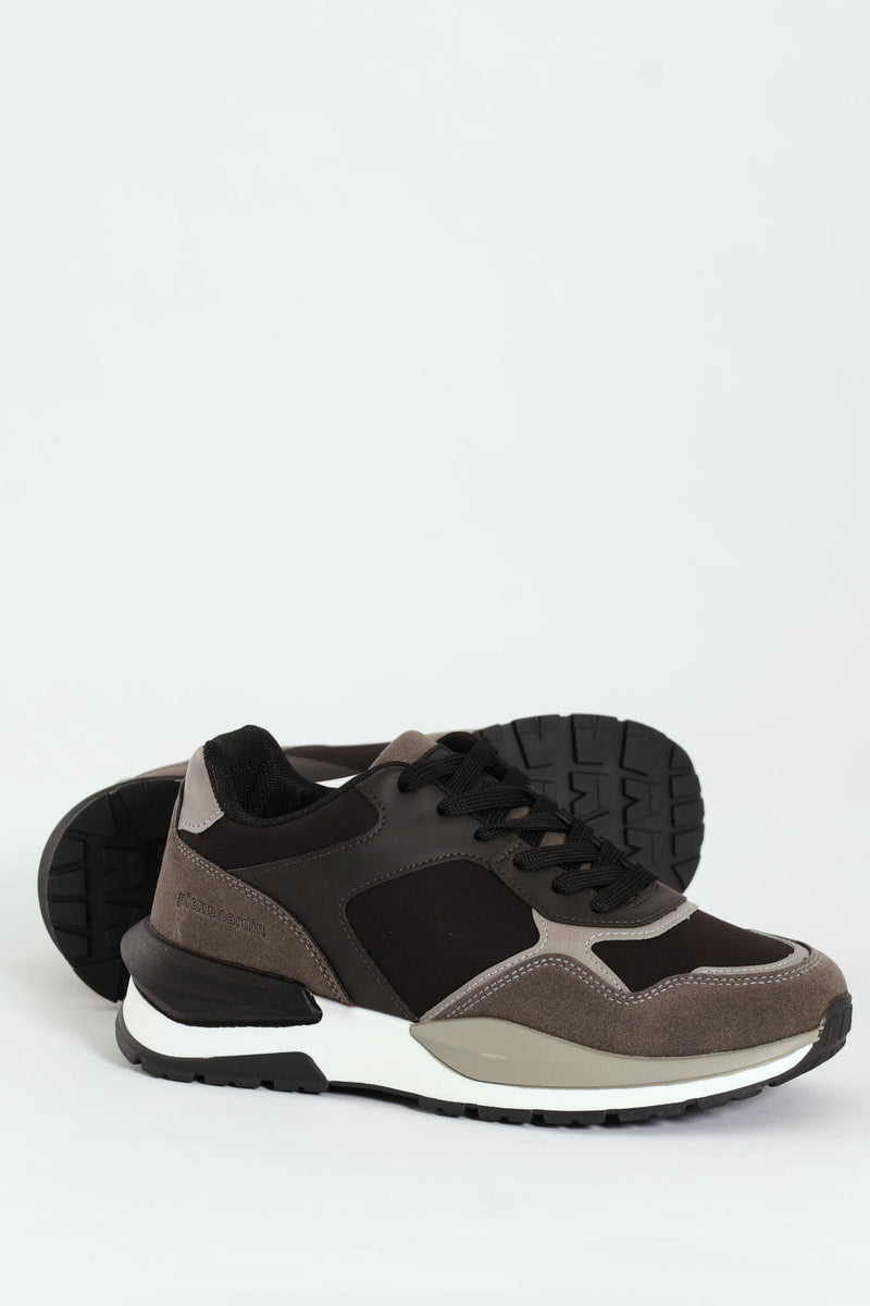 Panelled Retro Look Sneakers - Black