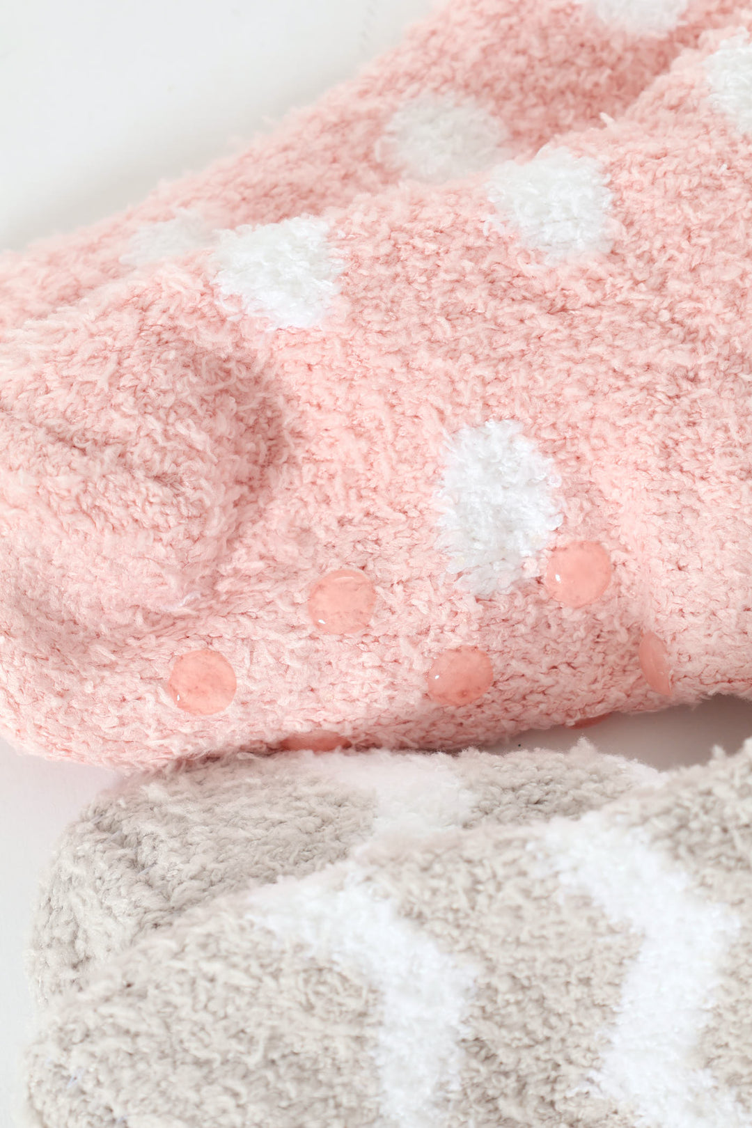 Pre-Girls 2 Pack Spot Fluffy Socks - Grey