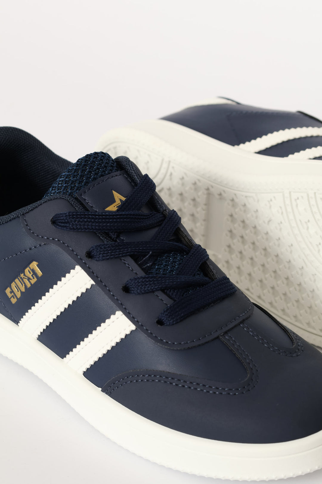 Boys Isla Sneaker - Navy