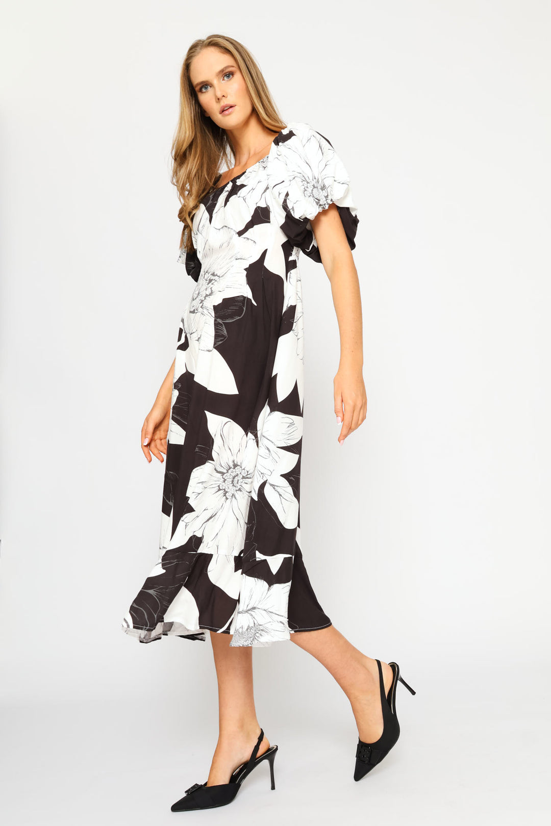 Bubble Sleeve Pintuck Detail Midaxi Dress - Black/White