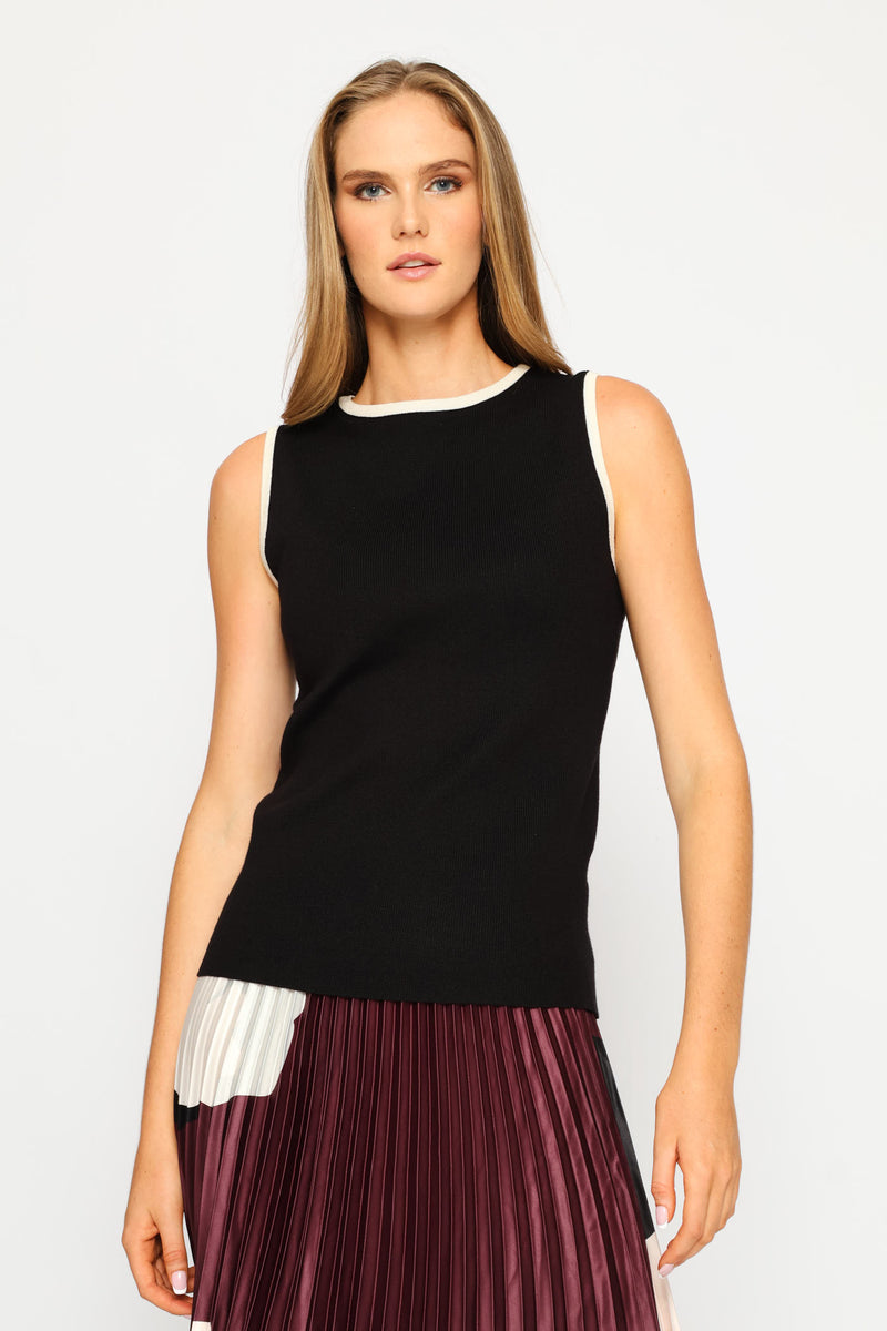 Crew Neck Contrast Pullover - Black/Cream